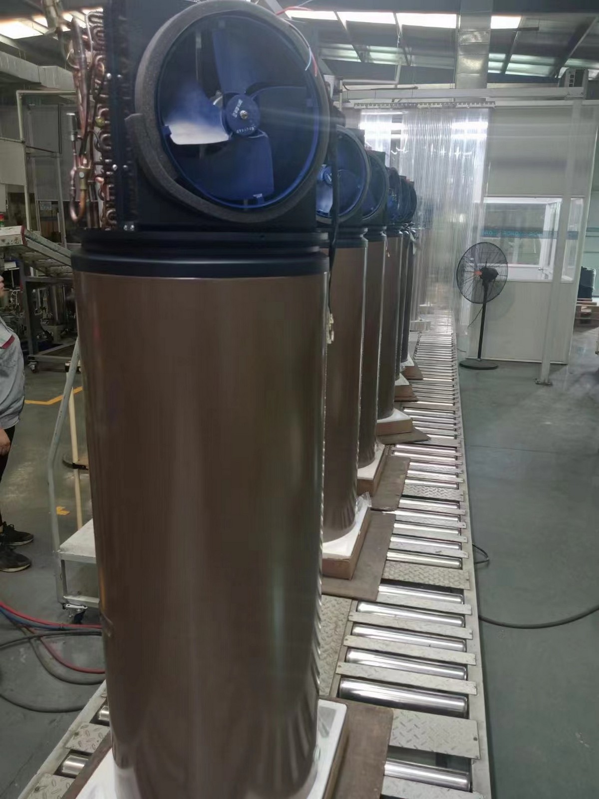Air-energy integrated machine production line