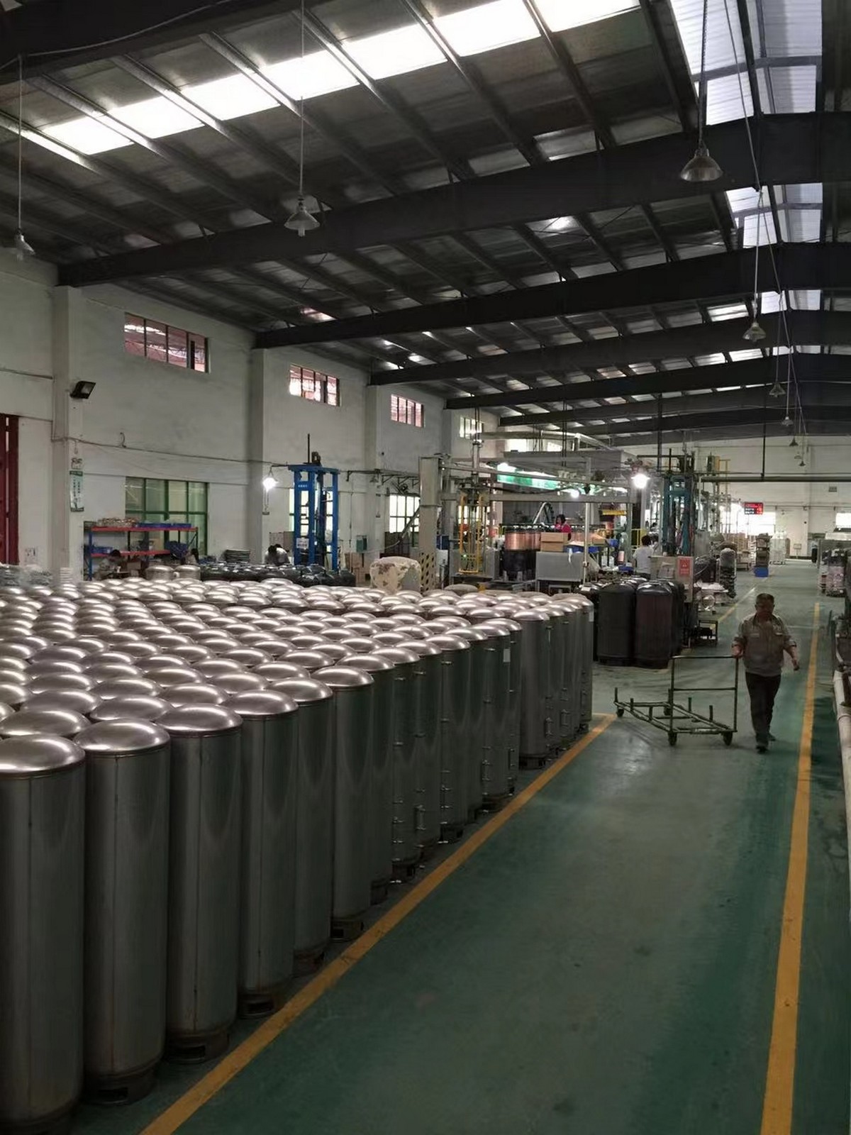 Enamel water tank production line